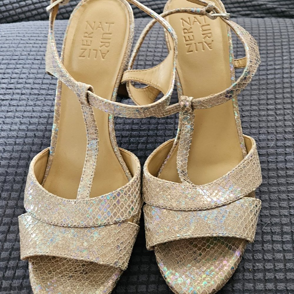 Women's Chunky Heel Iridescent Strap Sandals 9.5